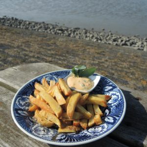 Patat van bio Sarpomira aardappelen